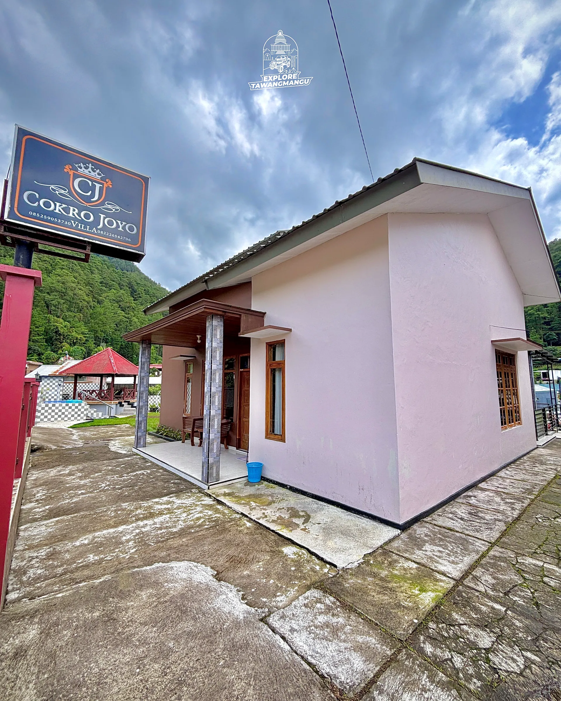 Foto Villa Cokrojoyo 01