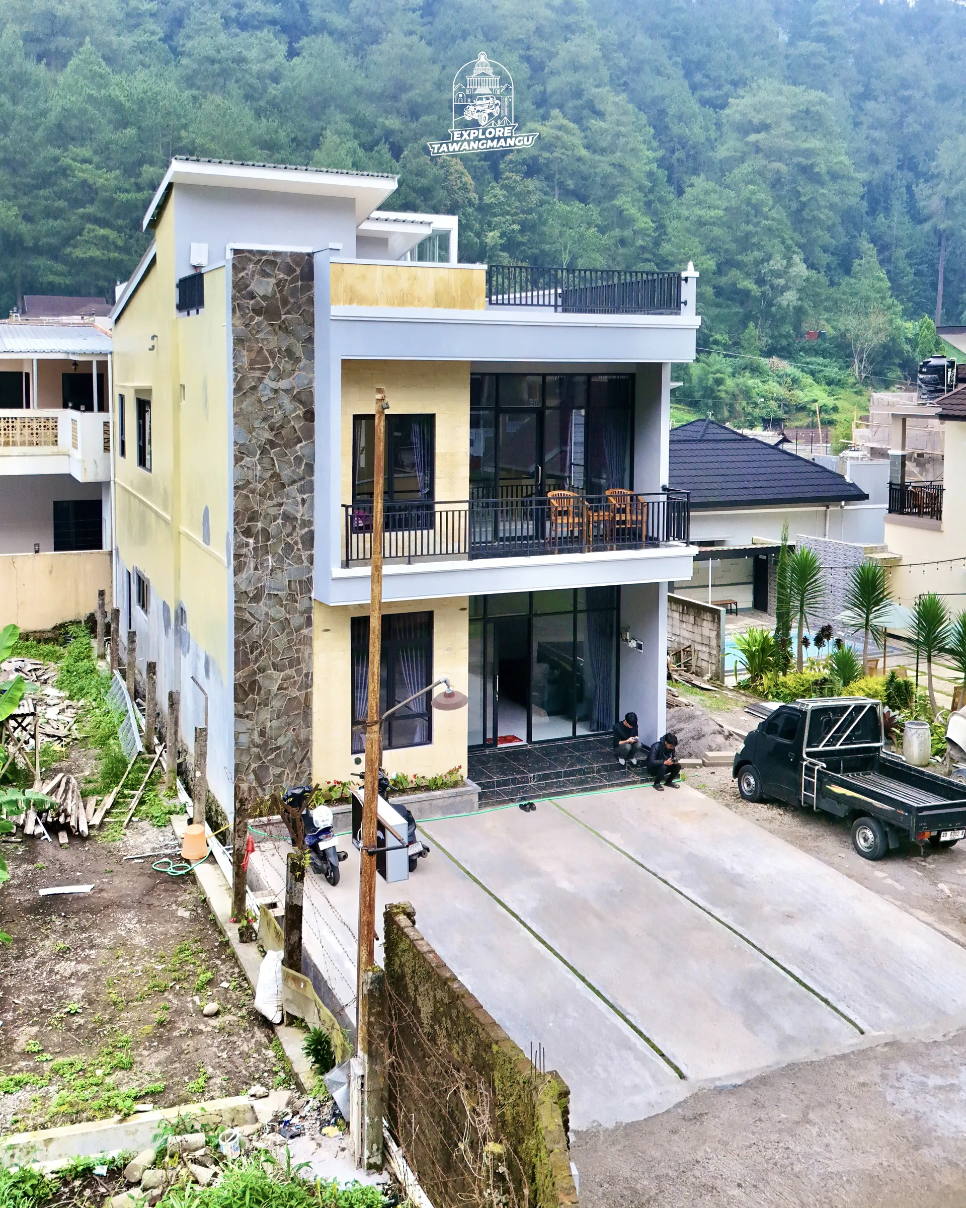 Foto 2 dari 25